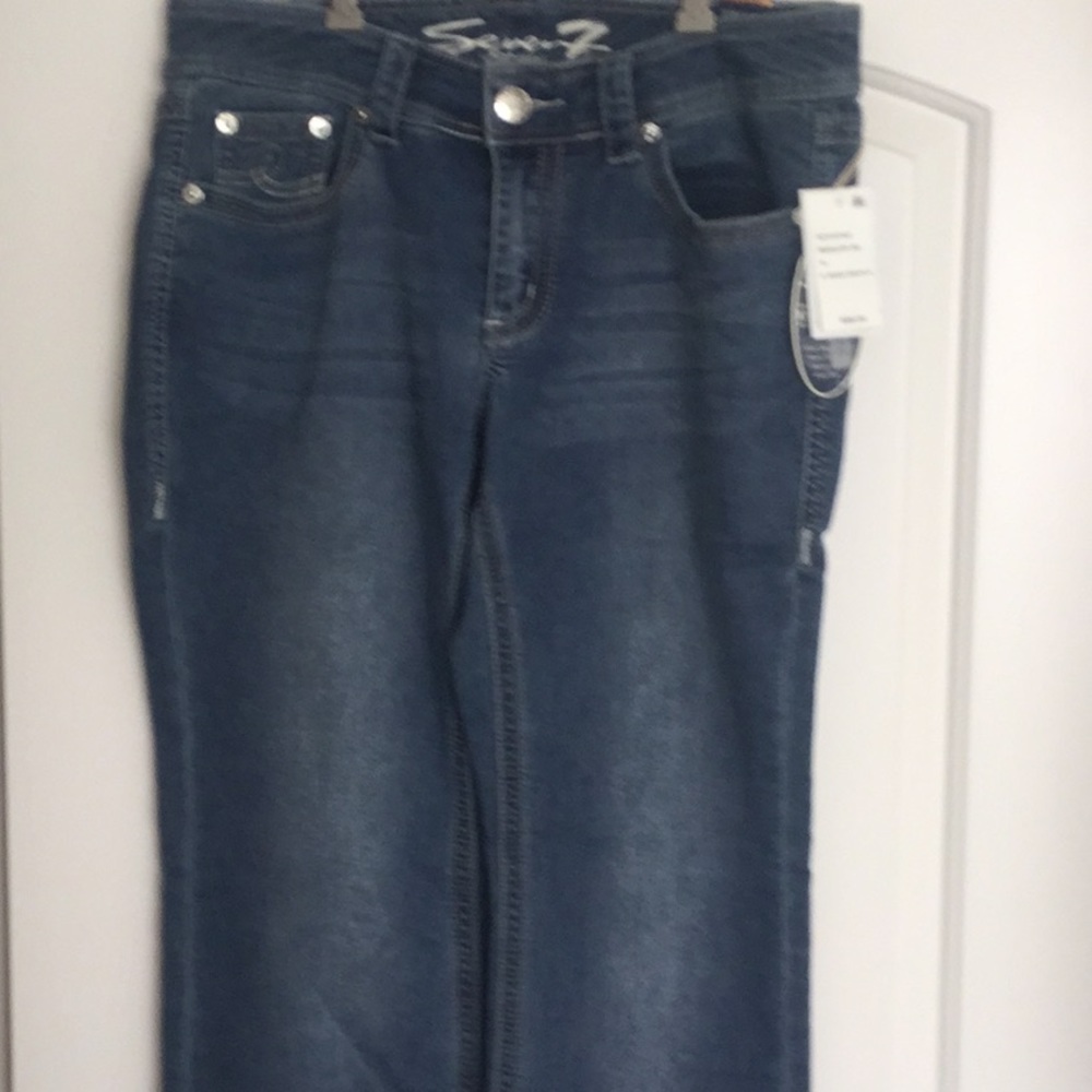 Seven7 NWT Jeans. Size 14.